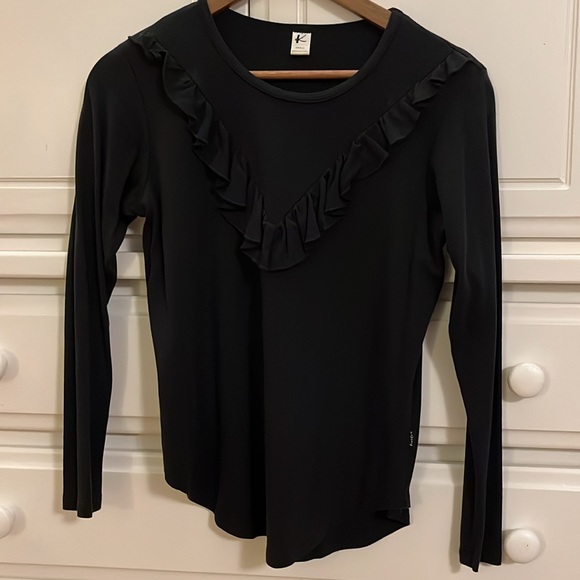 Kindred Studio / Dwelling Apparel Verity Top XS and S - Picture 6 of 9